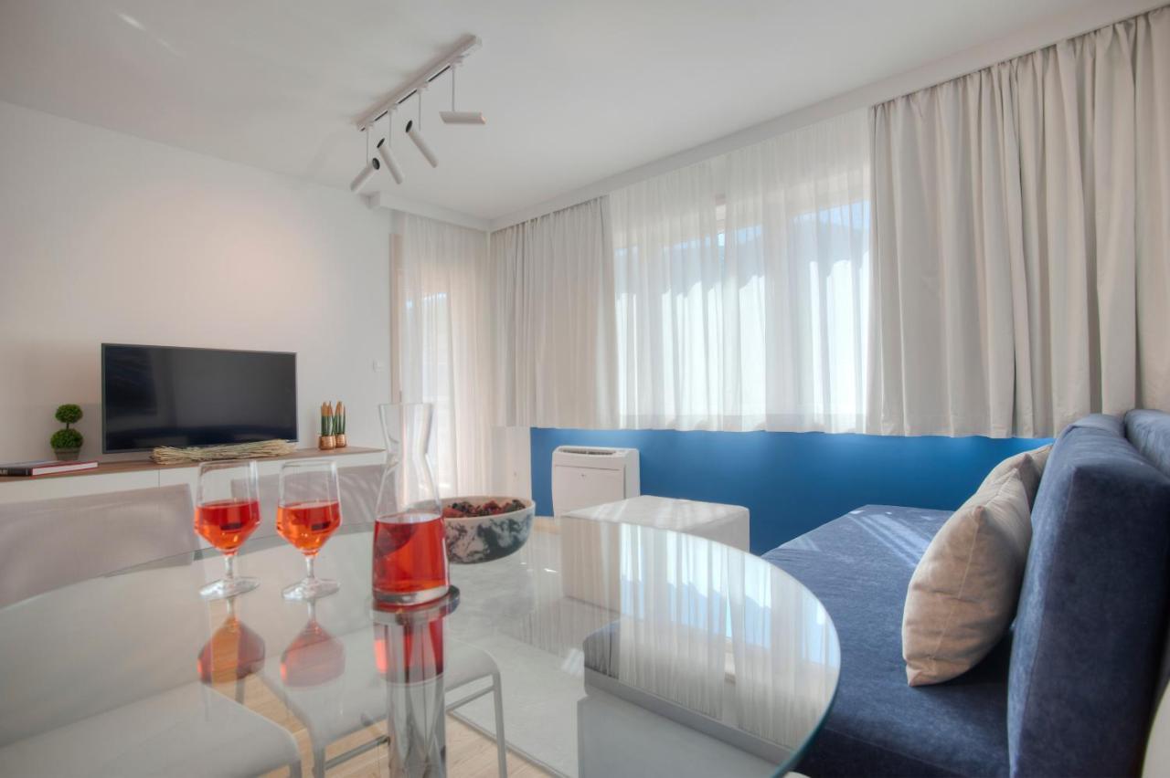 Fontana Seafront Residences بودفا المظهر الخارجي الصورة